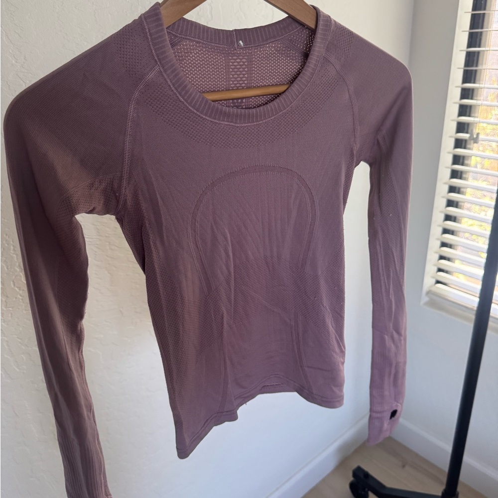 Lululemon swiftly tech long sleeve Sz2